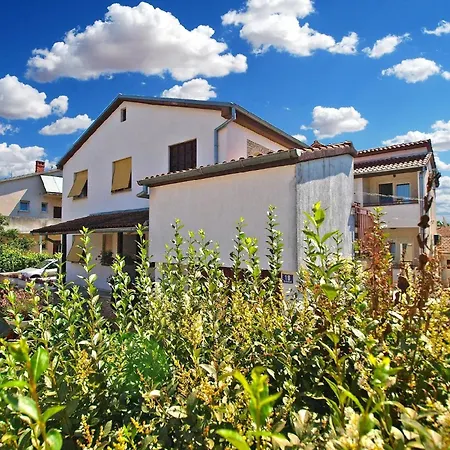Fuer 6 Personen Ca 65 Qm In Fazana, Istrien Istrische Riviera Apartment